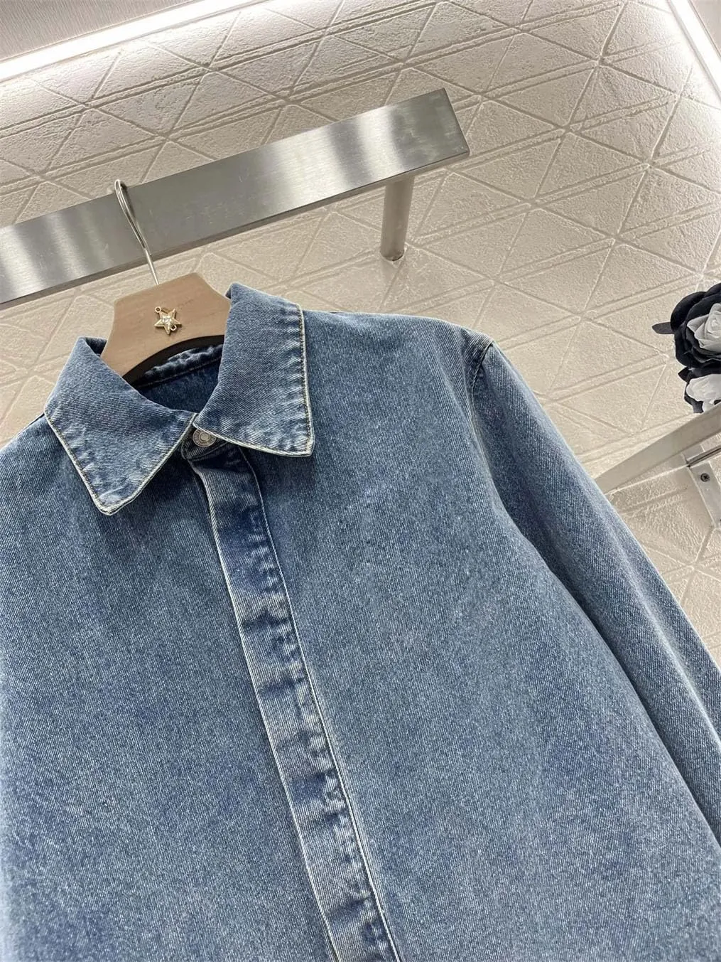 Women's Vintage Lapel Long Sleeve Loose Denim Jacket Casual Outdoor Trucker Denim Jackets