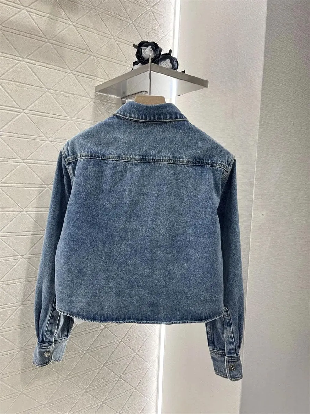 Women's Vintage Lapel Long Sleeve Loose Denim Jacket Casual Outdoor Trucker Denim Jackets